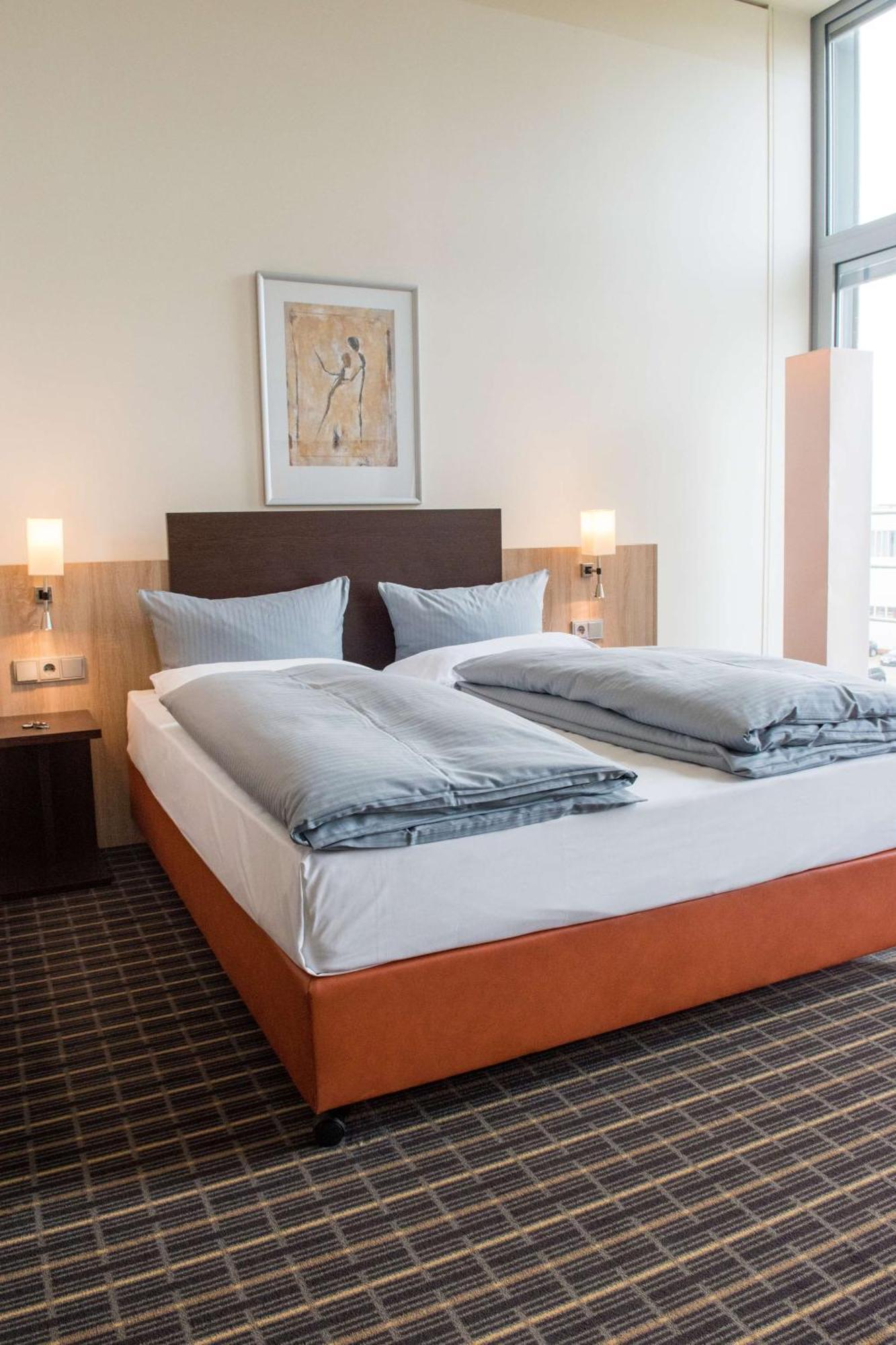 Livenwork Hotel & Coworking Gvz Ingolstadt Ngoại thất bức ảnh